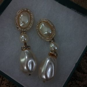 Ann Taylor pearl/crystal clip drop earrings